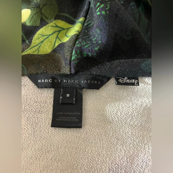 Marc by Marc Jacobs x Disney Alice in Wonderland Hoodie, Blk Multi, S, Preowned - Picture 10 of 15